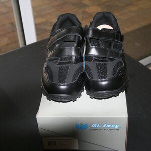 Men's Extreme Light Weight Walker